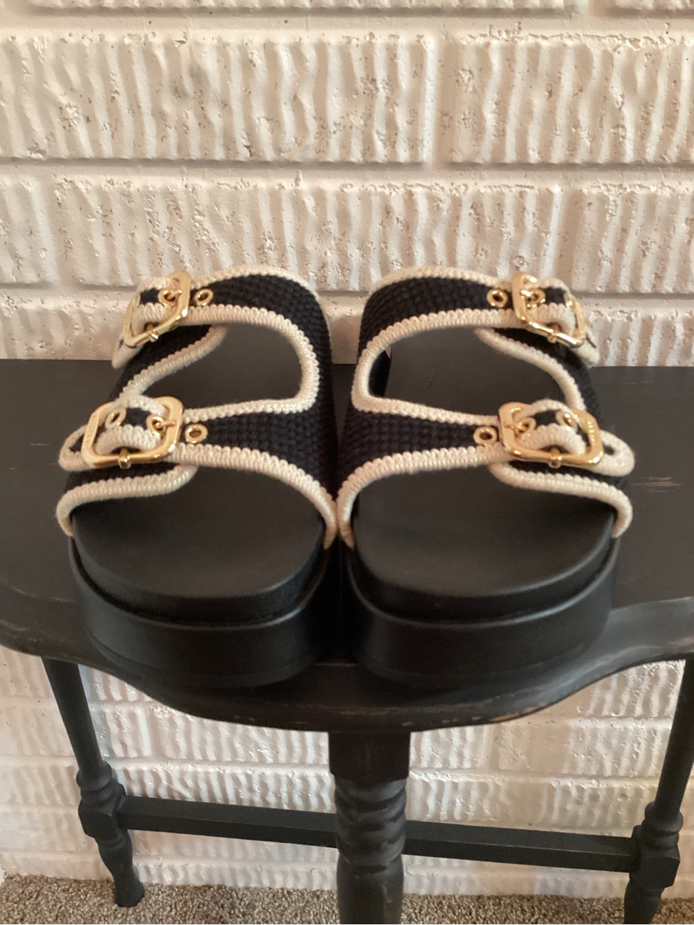 Madden NYC Black & Cream Platform Double-Buckle Sandals Crochet Size 10